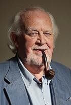 Joss Ackland