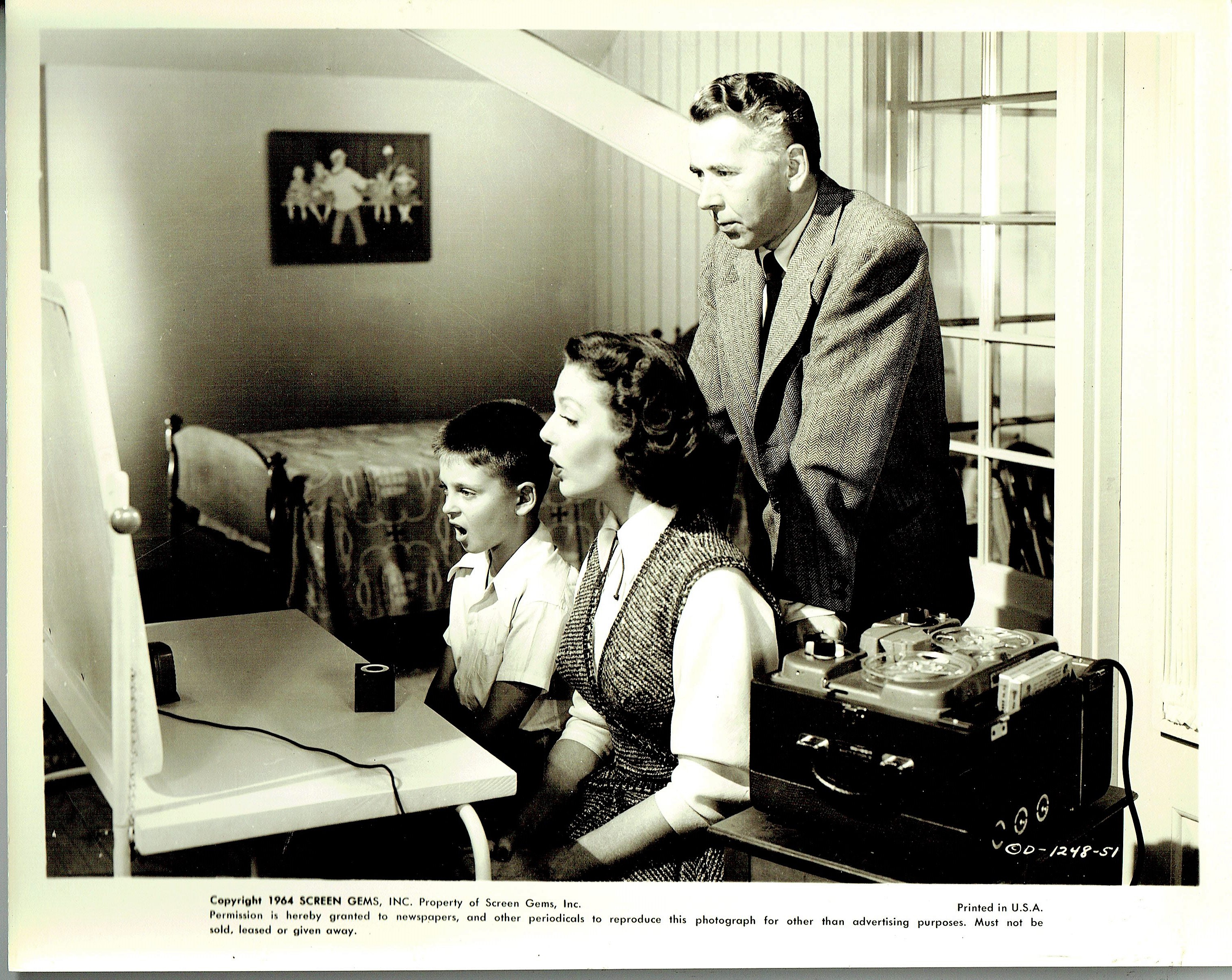 Tommy Rettig and Loretta Young in Paula (1952)