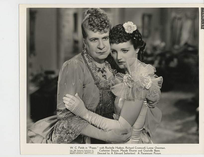 Maude Eburne and Rochelle Hudson in Poppy (1936)