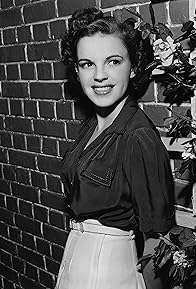 Primary photo for Judy Garland