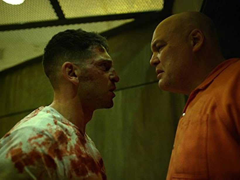 Vincent D'Onofrio and Jon Bernthal in Daredevil (2015)