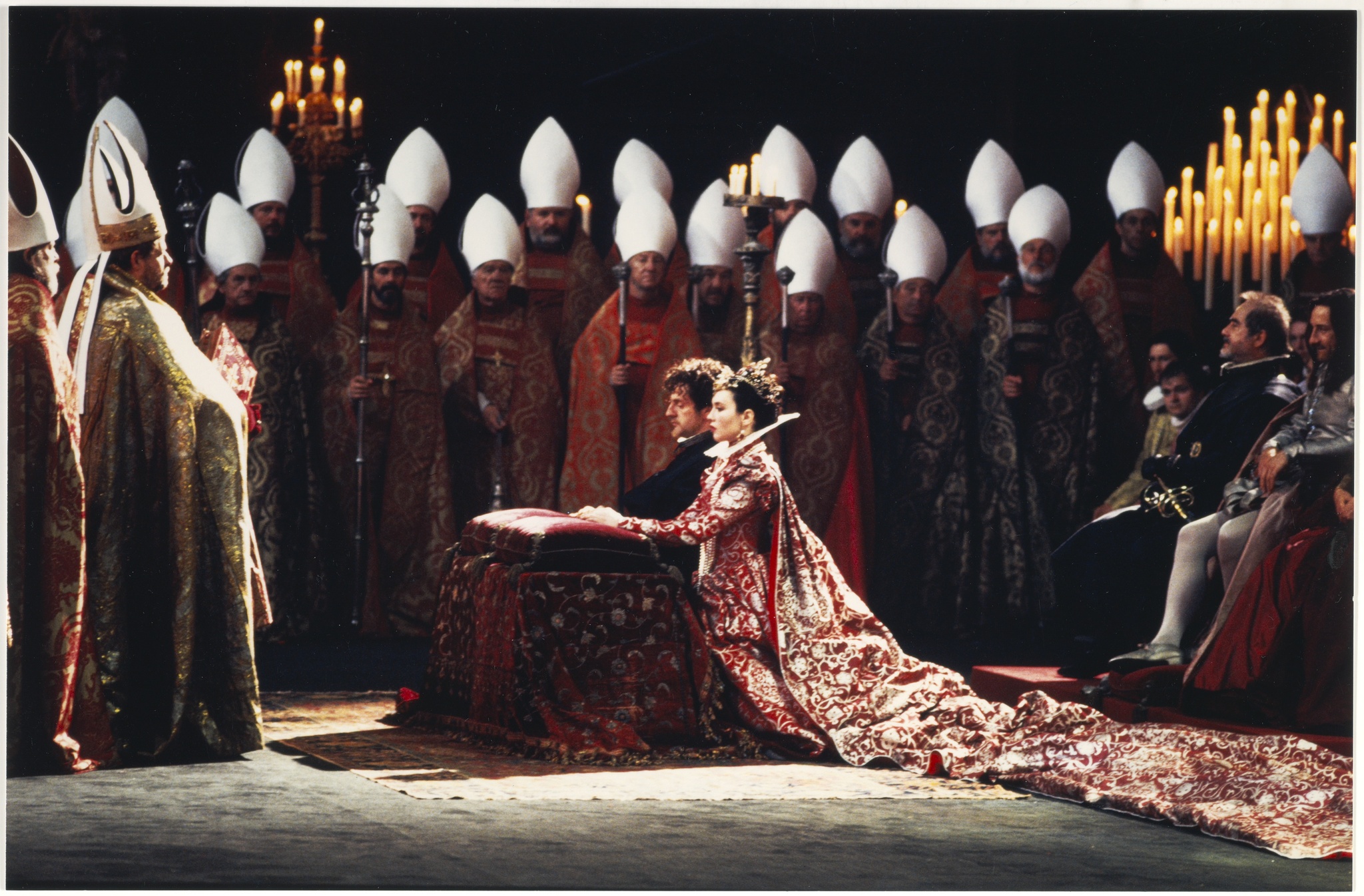 Isabelle Adjani, Jean-Hugues Anglade, Daniel Auteuil, Jean-Claude Brialy, and Bernard Verley in Queen Margot (1994)