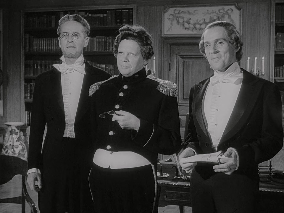 Gunnar Björnstrand, Erland Josephson, and Toivo Pawlo in The Magician (1958)