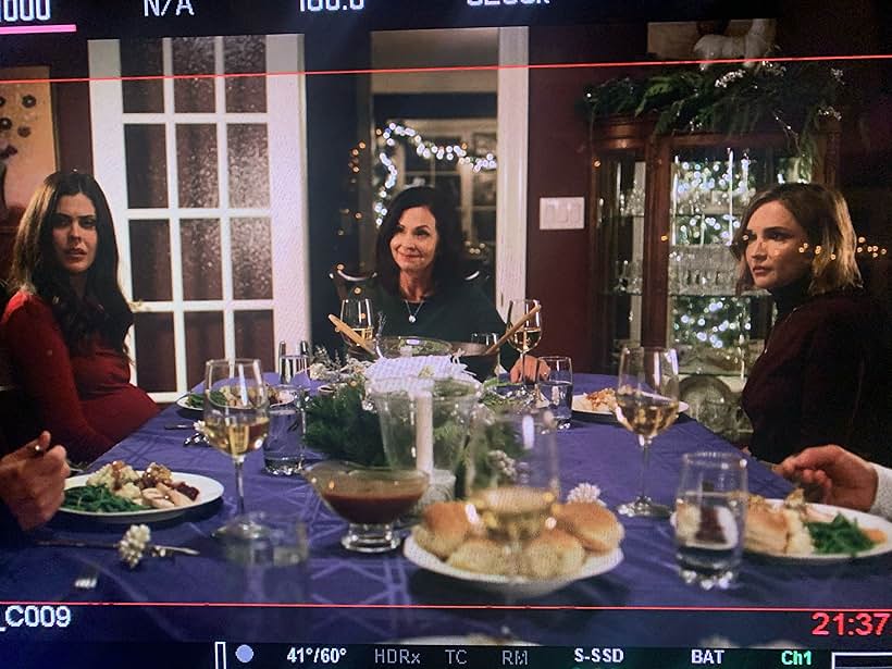 Rachael Leigh Cook, Robyn Bradley, and Erica Elliot in Cross Country Christmas (2020)