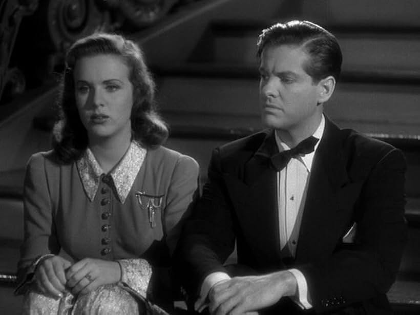 Deanna Durbin and Robert Cummings in It Started with Eve (1941)