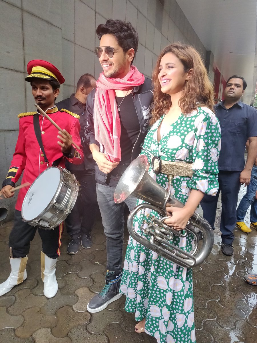 Sidharth Malhotra and Parineeti Chopra at an event for Jabariya Jodi (2019)