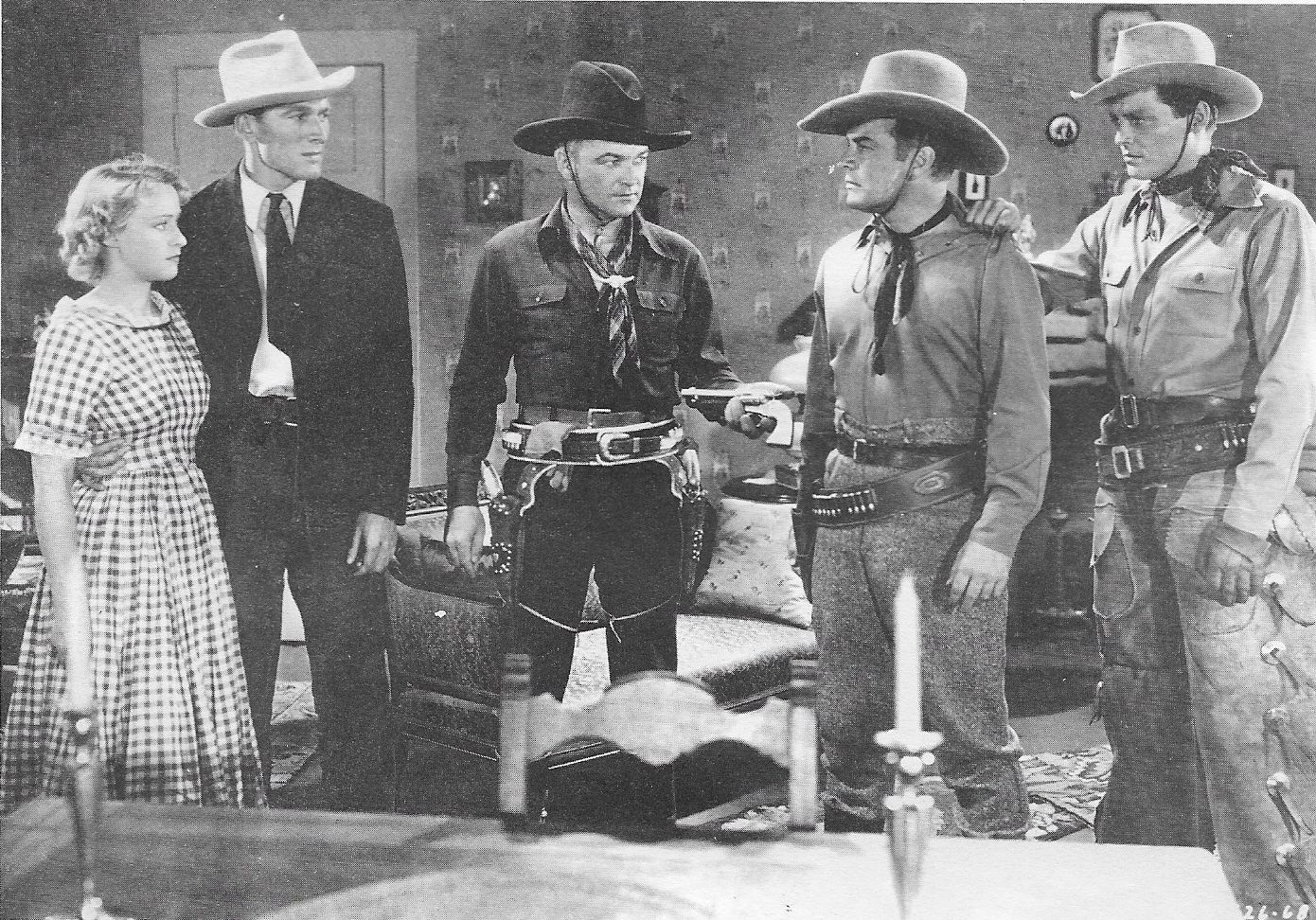 Sidney Blackmer, William Boyd, James Ellison, Lynn Gabriel, and Charles Martin in Heart of the West (1936)