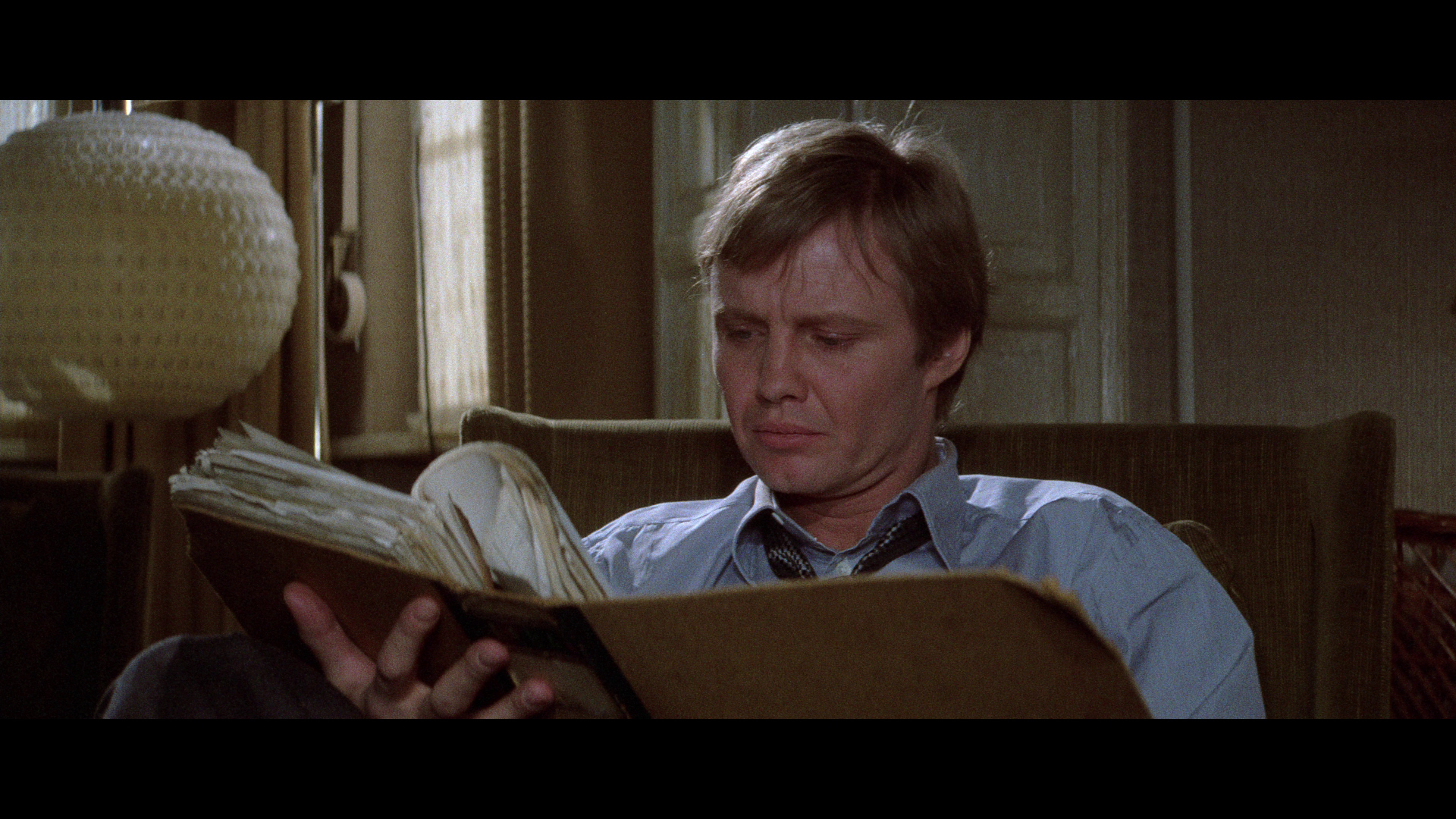 Jon Voight in The Odessa File (1974)