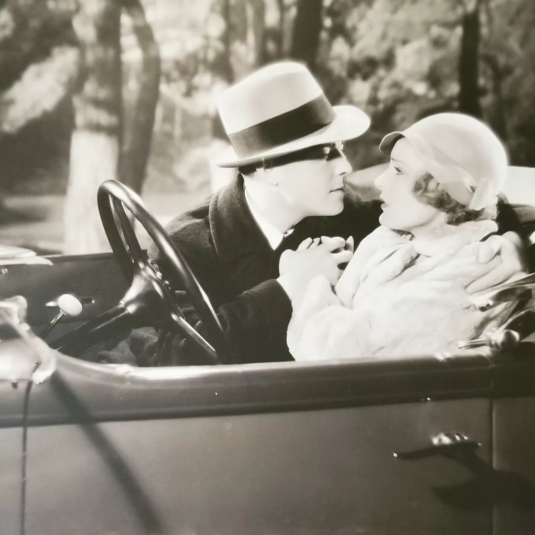 Ramon Novarro and Madge Evans in Huddle (1932)