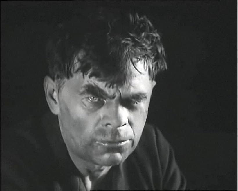 Aleksandr Chistyakov in Salamander (1928)