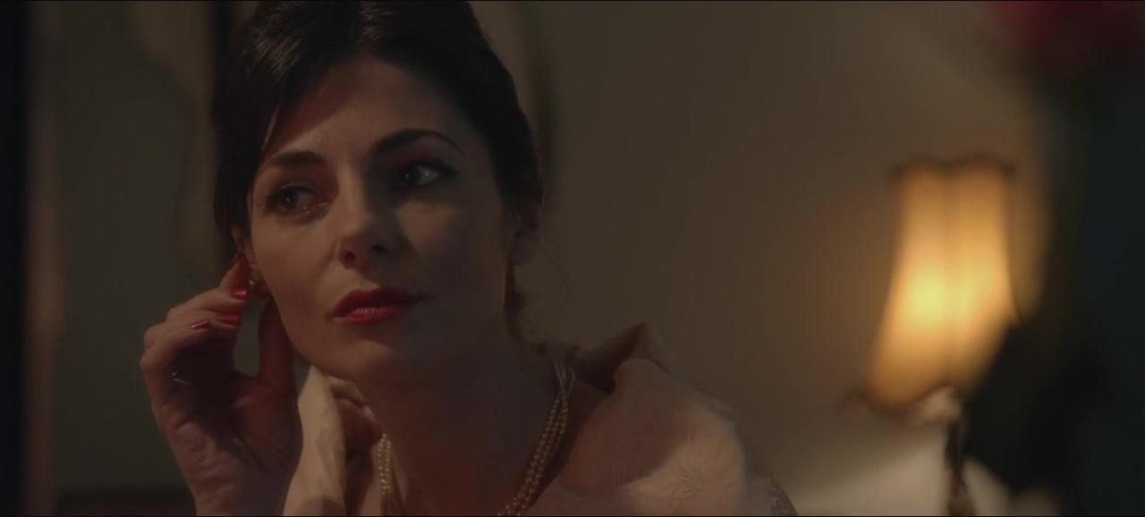 Silvia Colloca in The Tender Dark (2015)