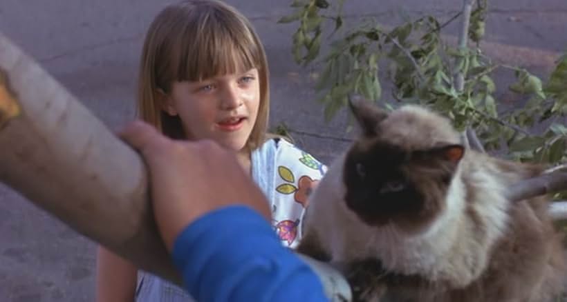 Elisabeth Moss in Suburban Commando (1991)