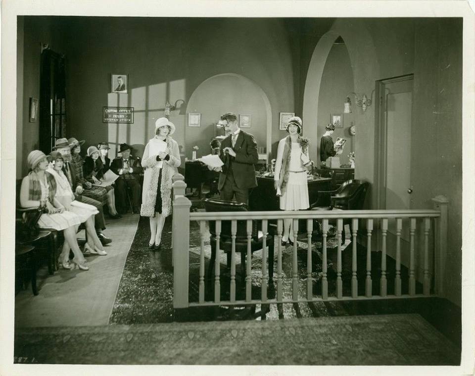 Carole Lombard, Anita Barnes, Billy Bevan, Andy Clyde, Dot Farley, Sunshine Hart, Lucille Miller, Daphne Pollard, and Mack Swain in The Girl from Nowhere (1928)