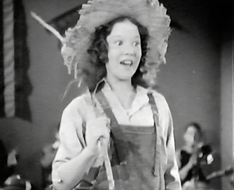 Helene Stanley in Hi, Buddy (1943)