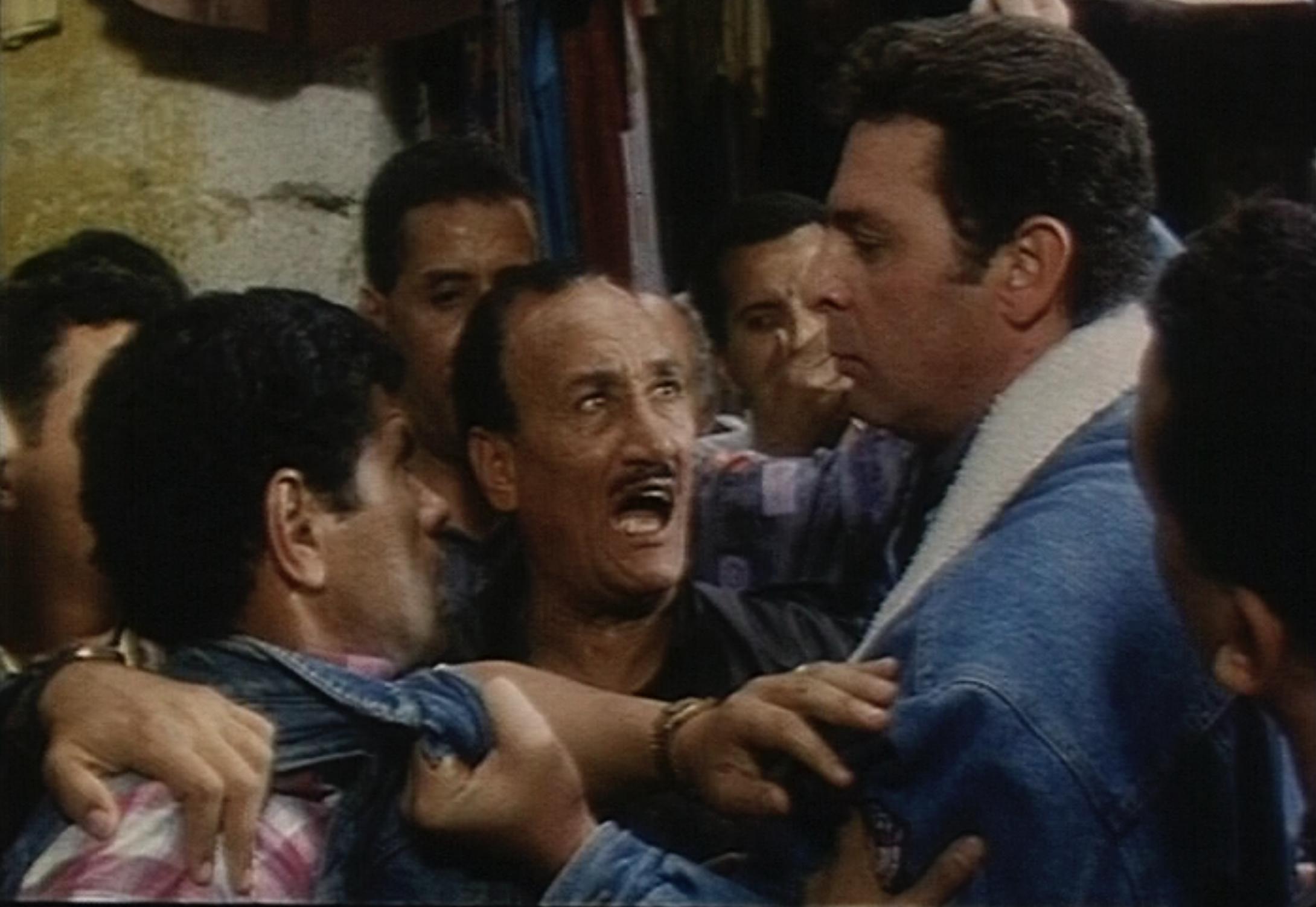 Mahmoud Hemida in Afarit el-asphalt (1996)