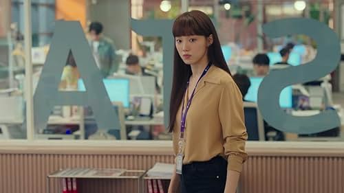 Lee Sung-kyung in Shooting Stars (2022)