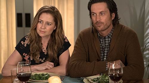 Oliver Hudson and Jenna Fischer in Splitting Up Together (2018)