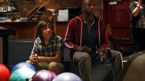 Romany Malco and Jimmy Bennett in No Ordinary Family (2010)