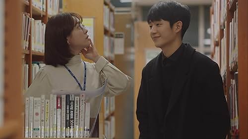 Han Ji-min and Jung Hae-in in One Spring Night (2019)