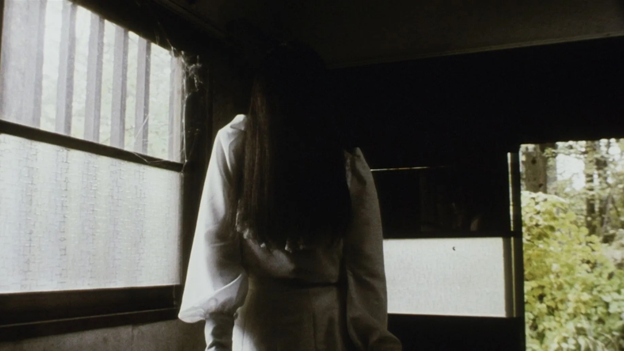 Yukie Nakama in Ring 0: Birthday (2000)