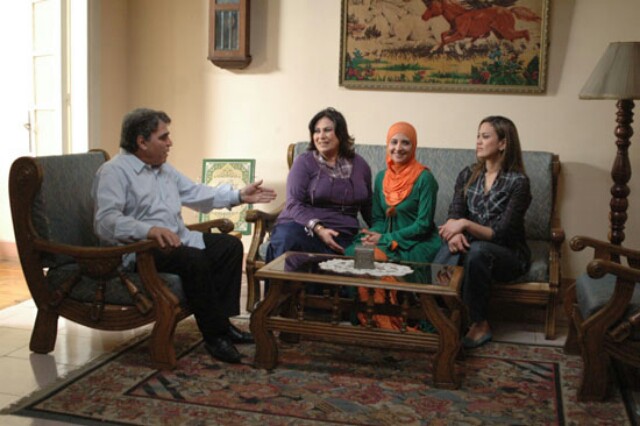 Hanan Turk, Mahmood El-Gindi, Reem Helal, and Salwa Othman in Sister Teresa (2012)