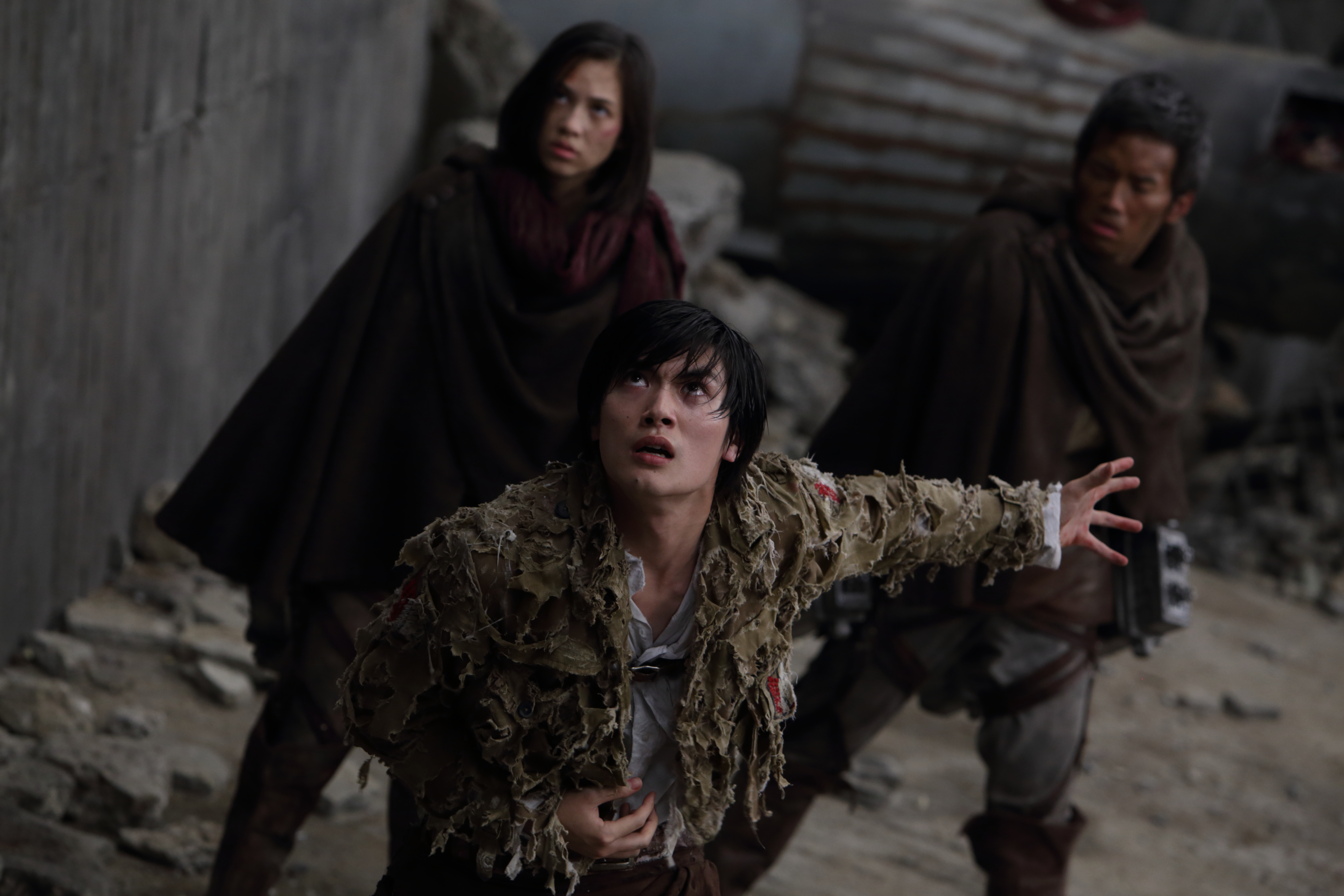 Haruma Miura, Kiko Mizuhara, and Takahiro Miura in Attack on Titan: Part 2 (2015)