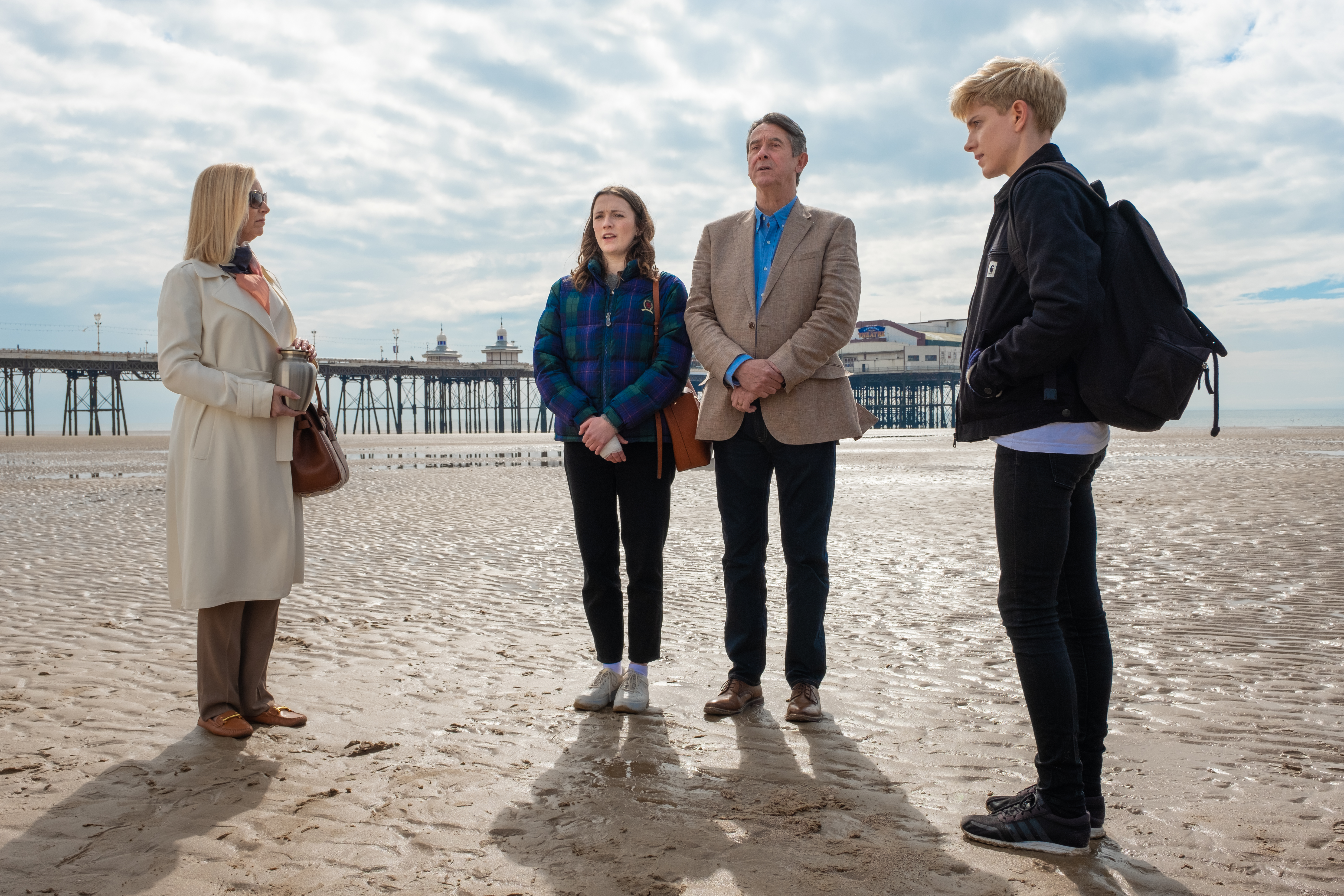 Lisa Kudrow, Adrian Lukis, Mae Martin, and Charlotte Ritchie in Feel Good (2020)