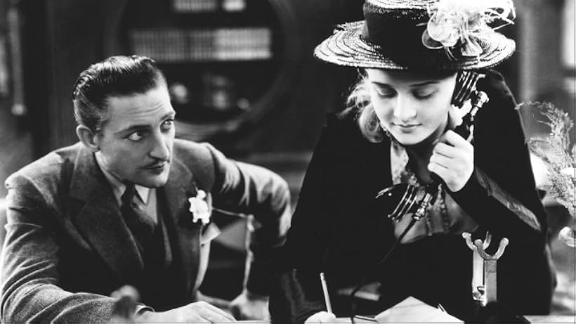 Marian Marsh and Warren William in Beauty and the Boss (1932)