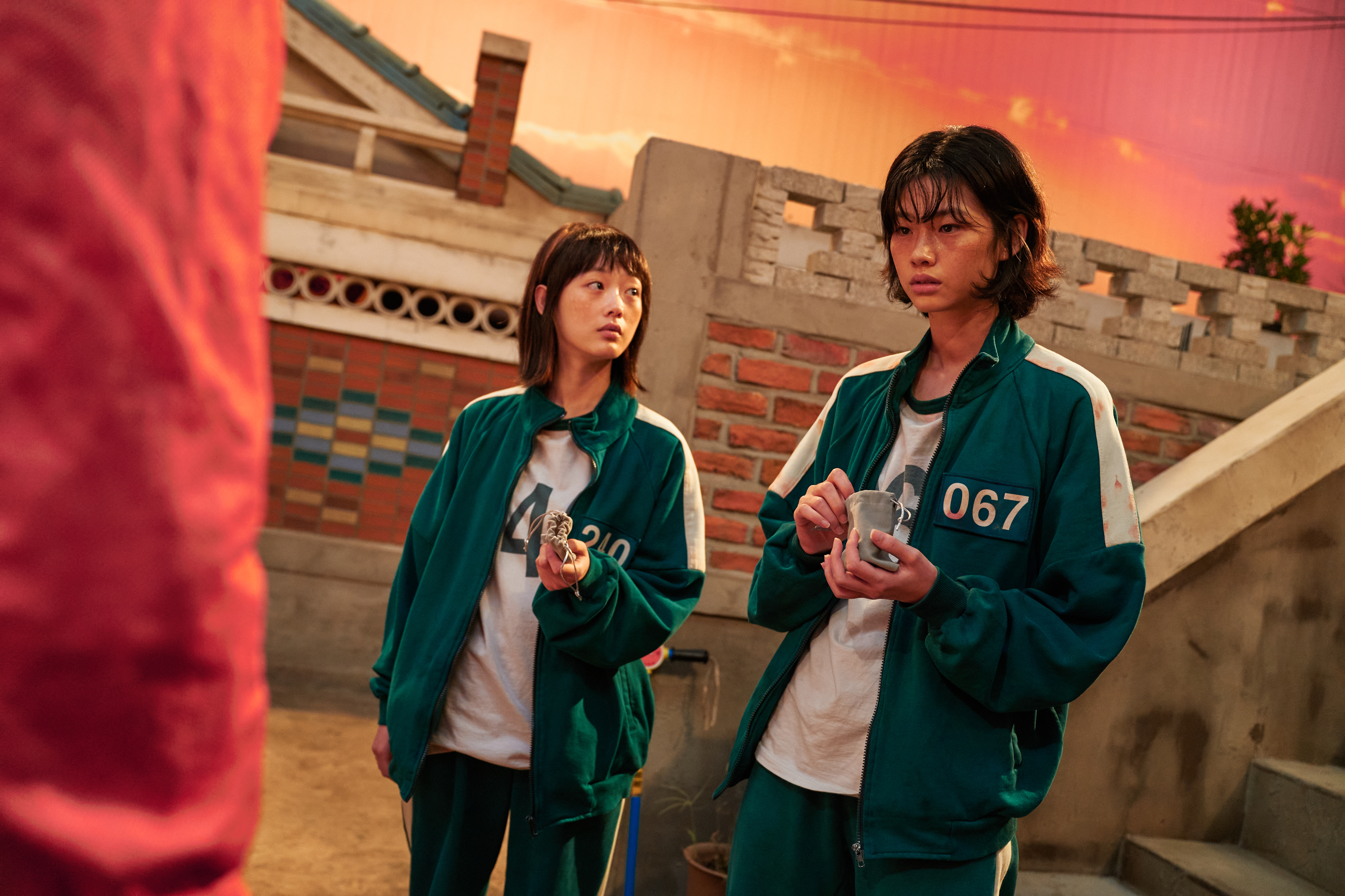 Lee Yoo-mi and Hoyeon in Squid Game (2021)