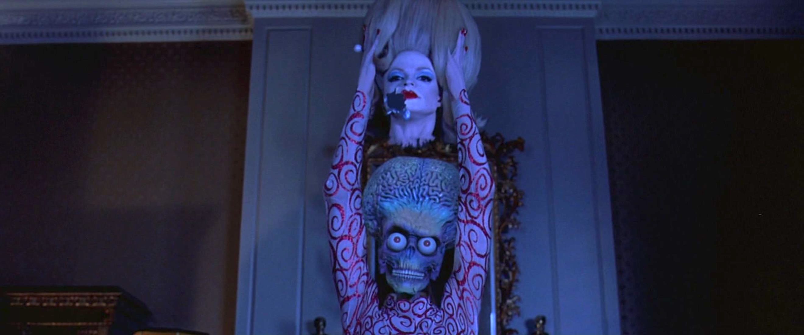 Lisa Marie in Mars Attacks! (1996)