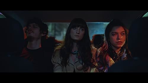 João Oliveira, Bella Camero, and Elen Clarice in Lov3 (2022)