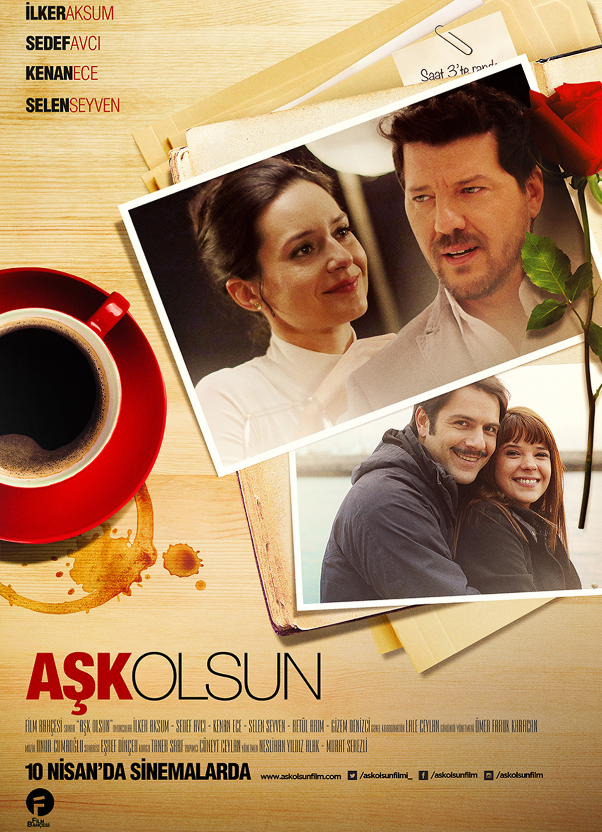 Ilker Aksum, Sedef Avci, Kenan Ece, and Selen Seyven in Ask Olsun (2015)