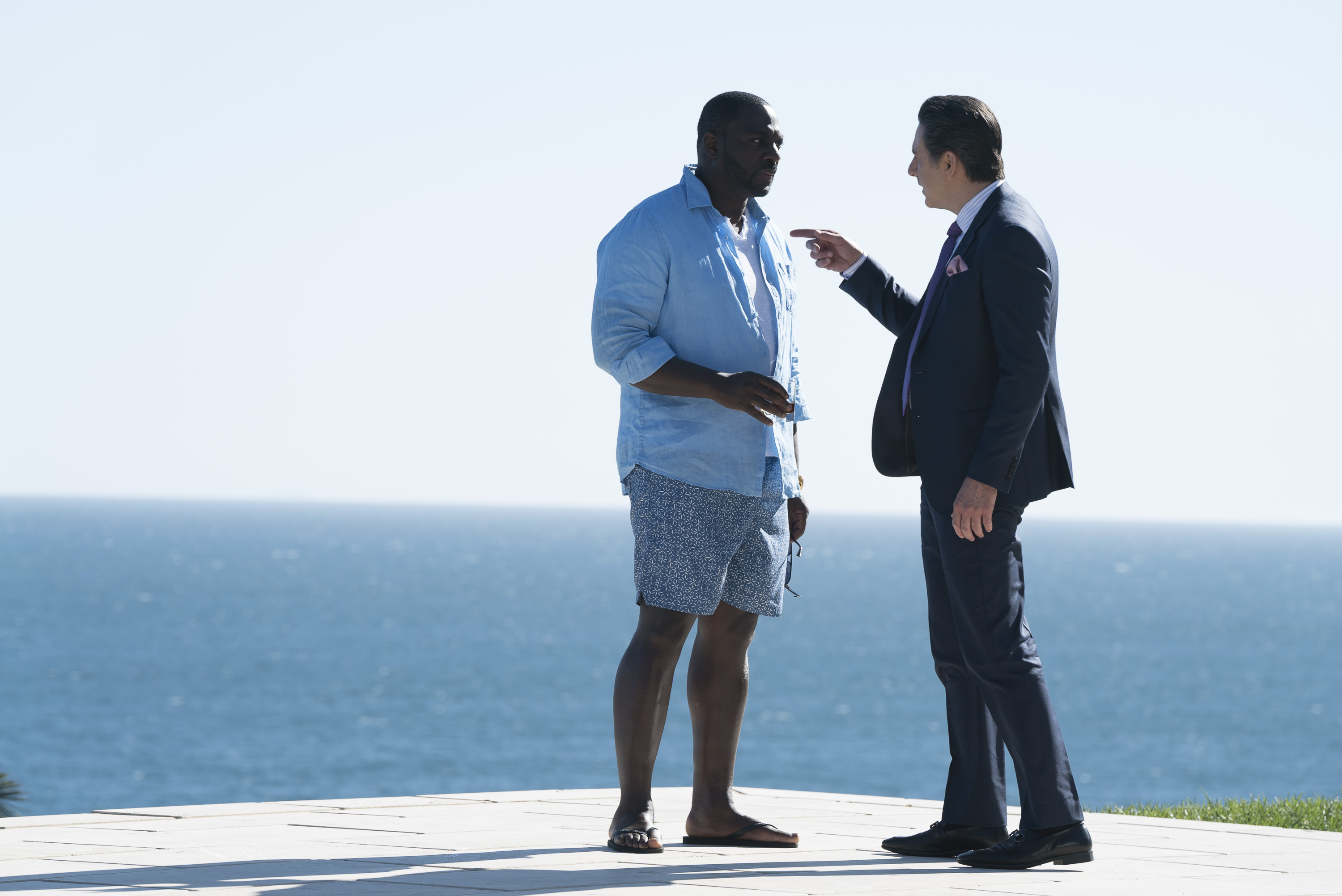 Adewale Akinnuoye-Agbaje and Scott Cohen in The Fix (2019)