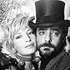 Giancarlo Giannini and Monica Vitti in A mezzanotte va la ronda del piacere (1975)