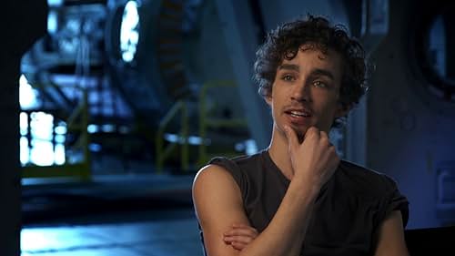 Geostorm: Robert Sheehan On The Director Dean Devlin