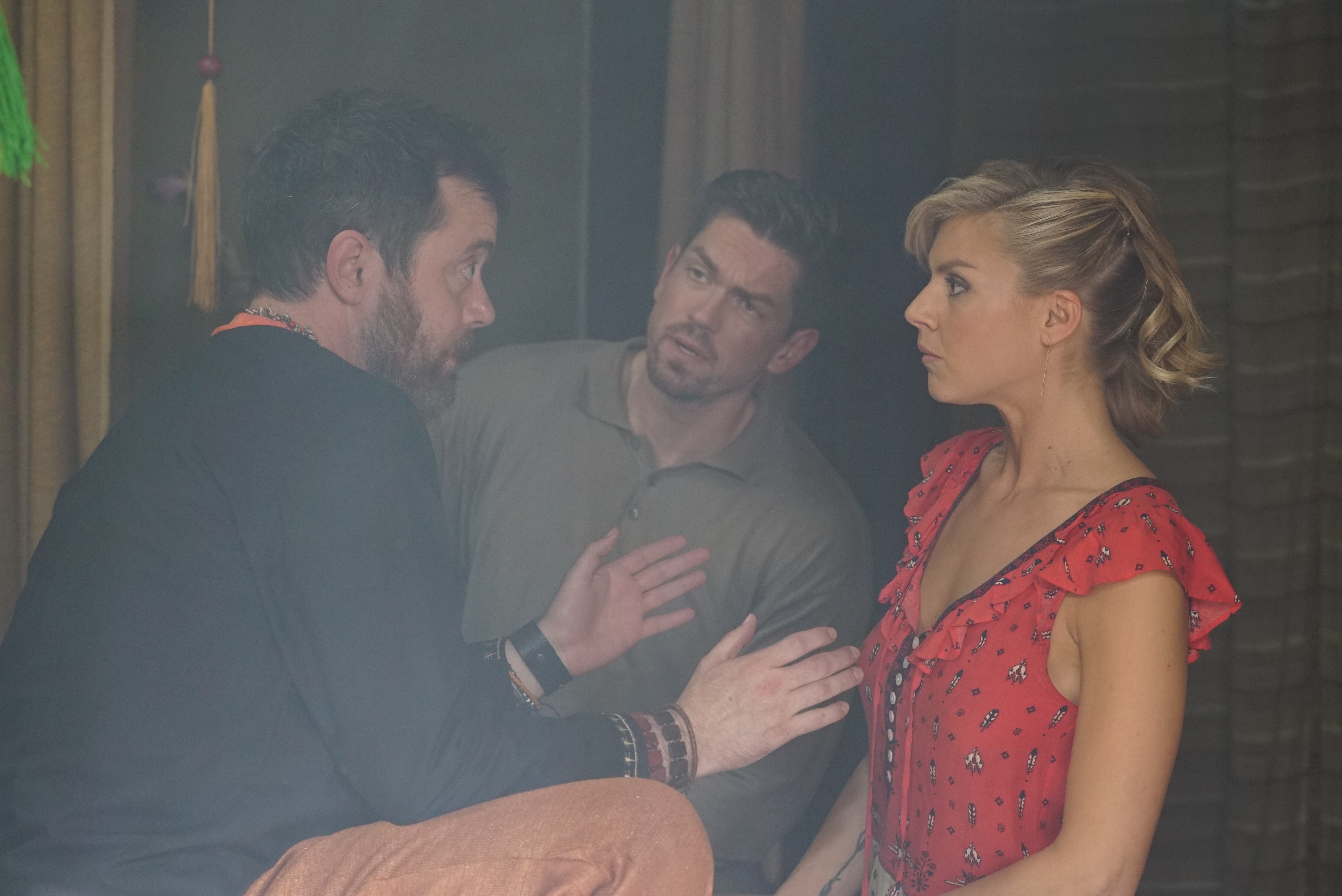 Steve Howey, Jon Daly, and Eliza Coupe in Making Babies (2018)