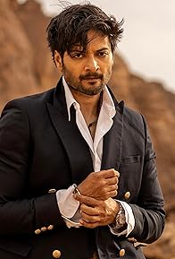 Primary photo for Ali Fazal