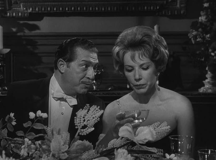 José Baviera and Nadia Haro Oliva in The Exterminating Angel (1962)