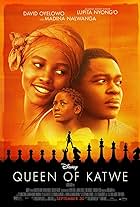 David Oyelowo, Lupita Nyong'o, and Madina Nalwanga in Queen of Katwe (2016)