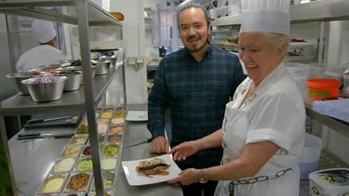 Ida Davidsen and Adam Liaw in Episode #1.3 (2016)