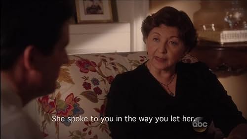 Nonna Manfredi, Italian grandmother to Joe Manfredi (Ken Marino)