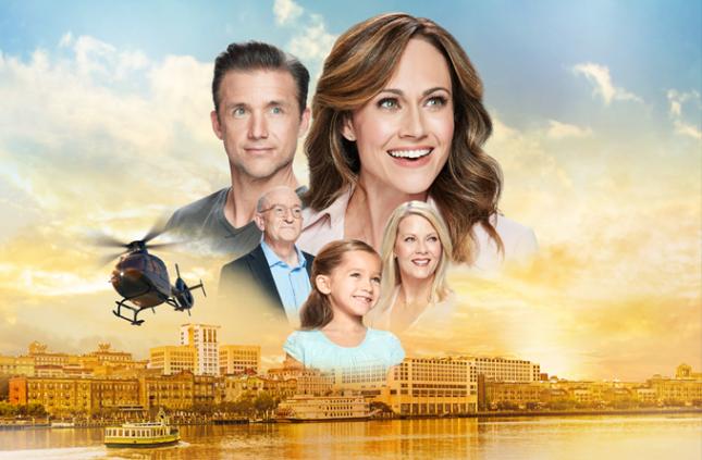 Barbara Niven, Nikki Deloach, Jeff Hephner, Tom Thon, and Skylar Olivia Flanagan in Love Takes Flight (2019)