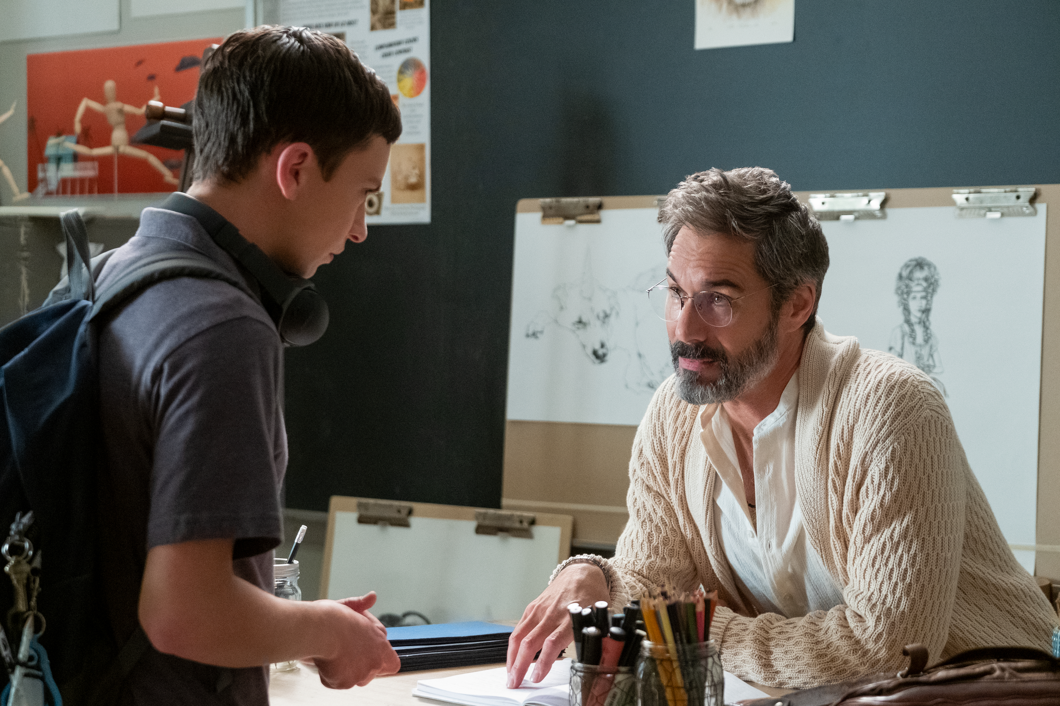 Eric McCormack and Keir Gilchrist in Atypical (2017)