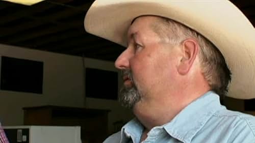 Storage Wars: Texas: A Fisful Of Auctions