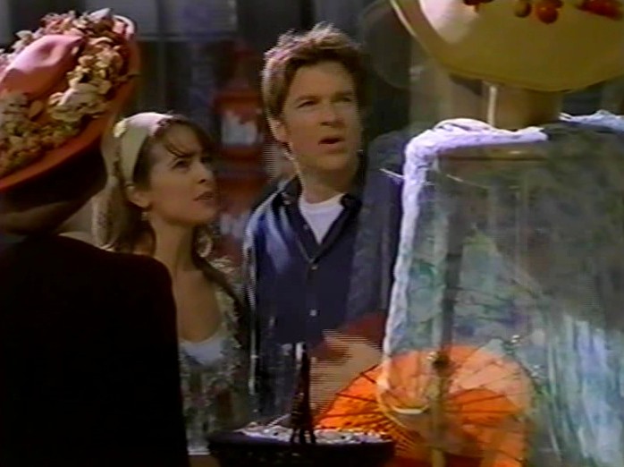 Jason Bateman and Jacqueline Obradors in Some of My Best Friends (2001)