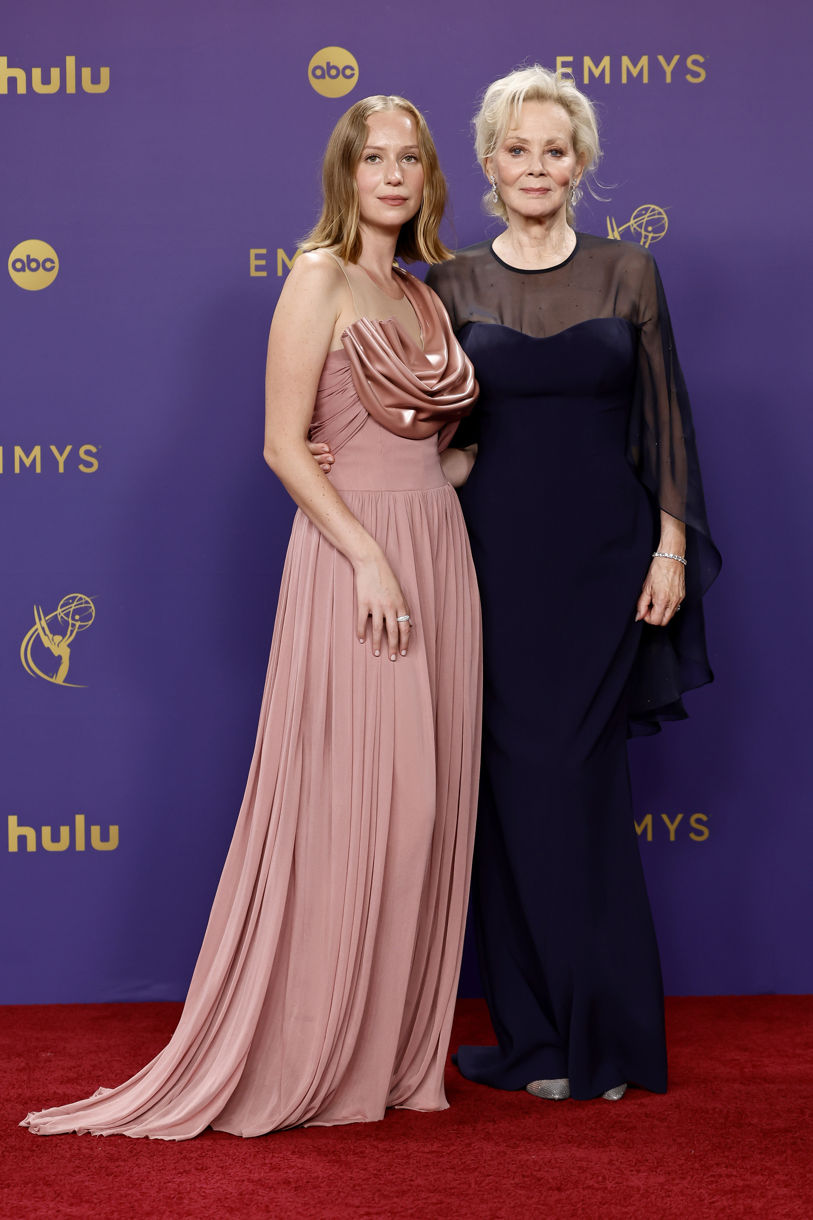 Jean Smart and Hannah Einbinder at an event for The 76th Primetime Emmy Awards (2024)