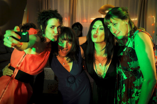 Helene Grass, Claudia Mehnert, Loretta Pflaum, and Julia Malik in Leipzig Homicide (2001)