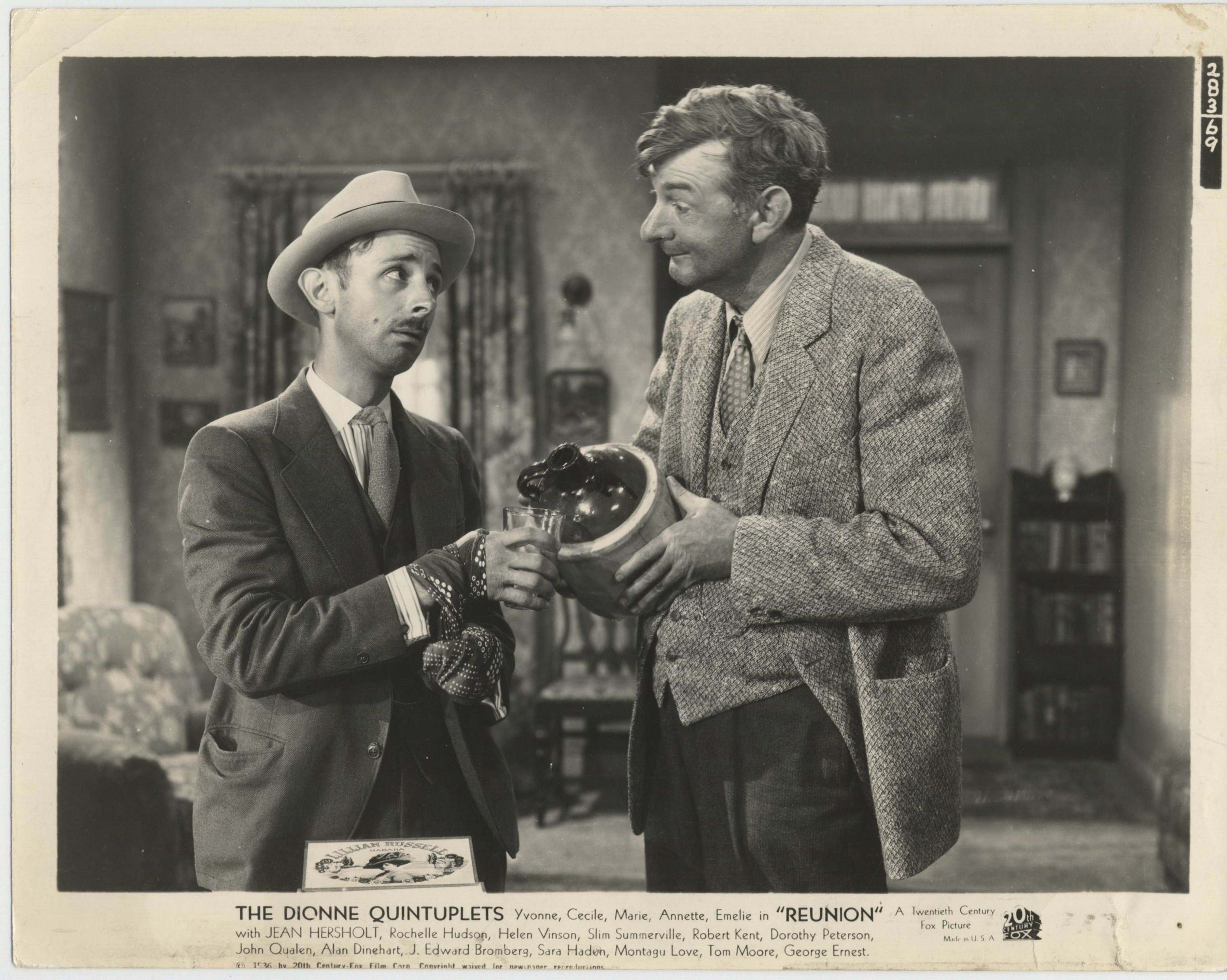 John Qualen and Slim Summerville in Reunion (1936)