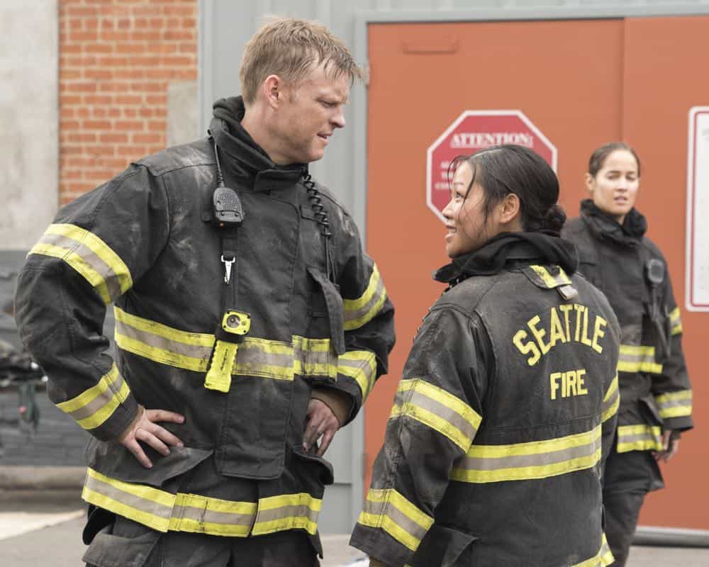 Brad Beyer, Jaina Lee Ortiz, and Jee Young Han in Station 19 (2018)