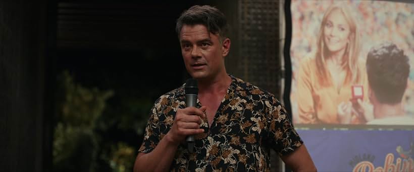 Josh Duhamel in Shotgun Wedding (2022)